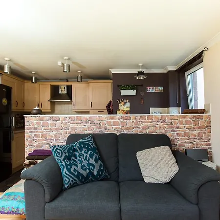 Charming 2br Flat For 4 Overlooking Holyrood Park * Εδιμβούργο