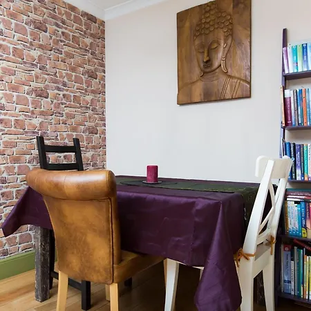 Charming 2br Flat For 4 Overlooking Holyrood Park Διαμέρισμα Εδιμβούργο