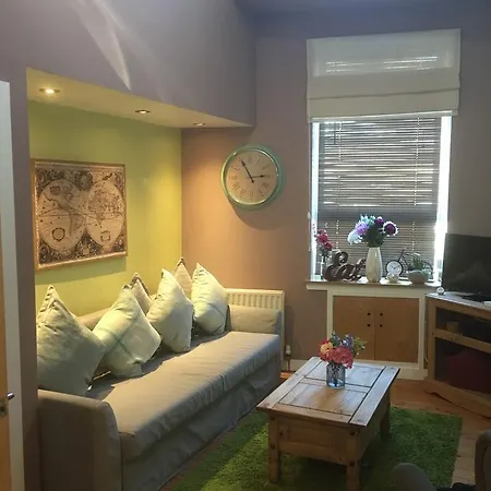 Apartment Apart Co Ardmillan Place *