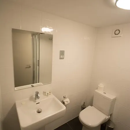 Hotel At Gpo Edinburgh
