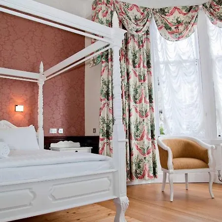 The Haymarket Lairg 3*