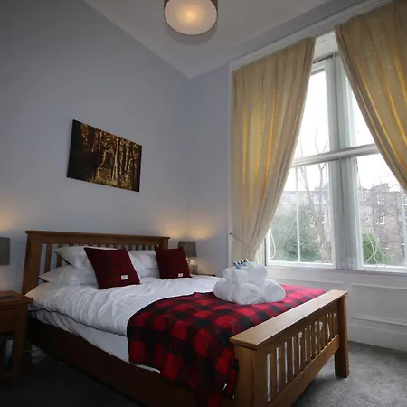 Glencairn Crescent * Edinburgh