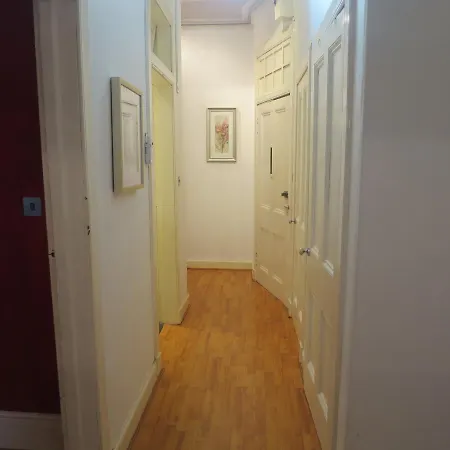 Our - Blackwood Crescent Apartment *