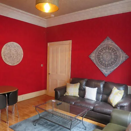 Our - Blackwood Crescent Apartment *