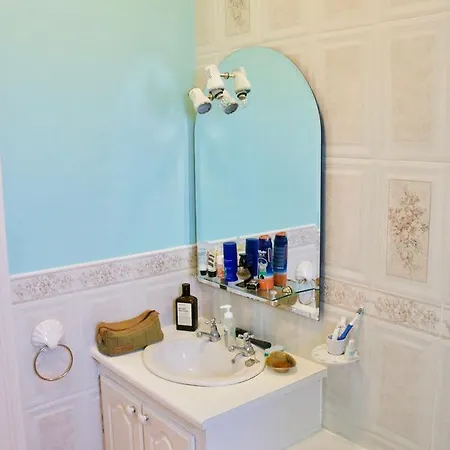 Apartment Two Bedroom Flat With Parking In *