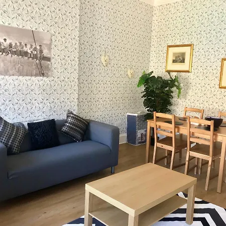 Апартаменты 233 Leith *