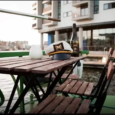 Bateau-hôtel - Houseboats Édimbourg
