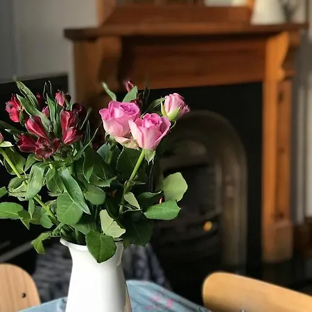 Georgian Flat In New Town Sleeps 6 Apartment