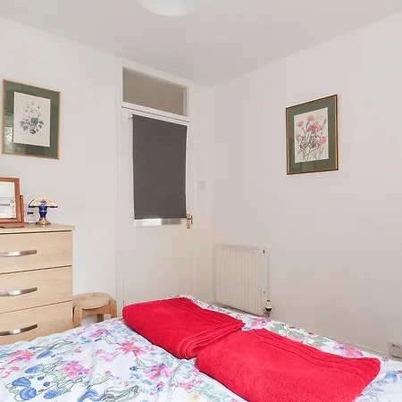 Apartment Silver Lining - Orchard House With Balcony Edinburgh