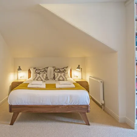 The Nest On Churchill Edinburgh