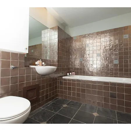 Lovely 3br Garden Flat For 5 Within City Centre