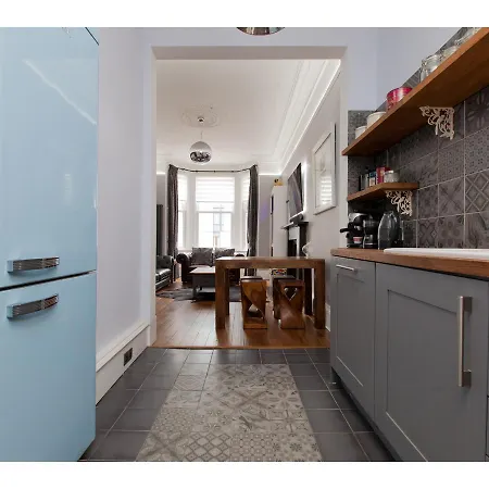 Stylish Victorian City Centretenemant For 4 Appartement