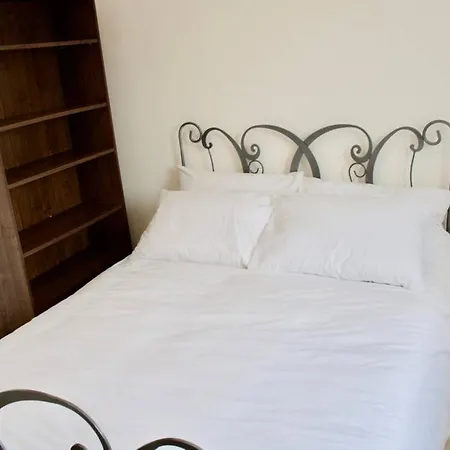2 Bedroom Near Centre Of The City