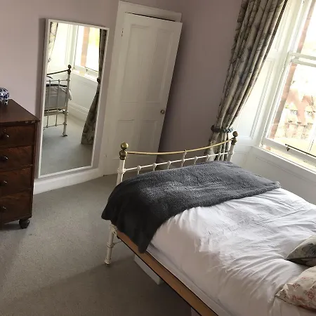 2 Bed Flat With Beautiful Views Edynburg