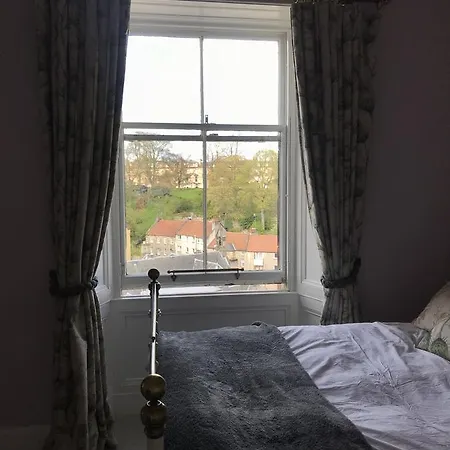 Apartament 2 Bed Flat With Beautiful Views *