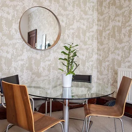 Apartment Spacious 2 Bed By The Meadows Edinburgh