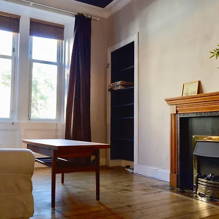 Apartment Bright And Spacious Leith Flat Sleeps 5
