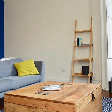Appartement Stylish 2 Bedroom In Great Location Édimbourg