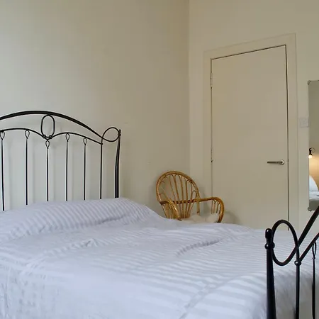 Apartment Royal Mile 2 Bedroom Flat Edinburgh