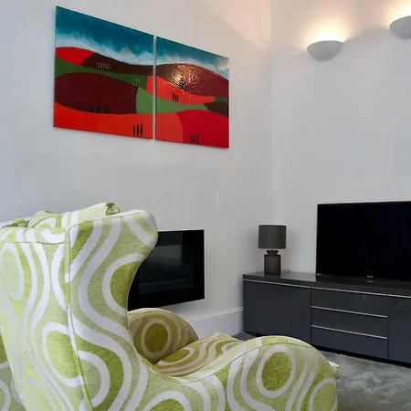 Central 1 Bedroom Apartment Edinburgh
