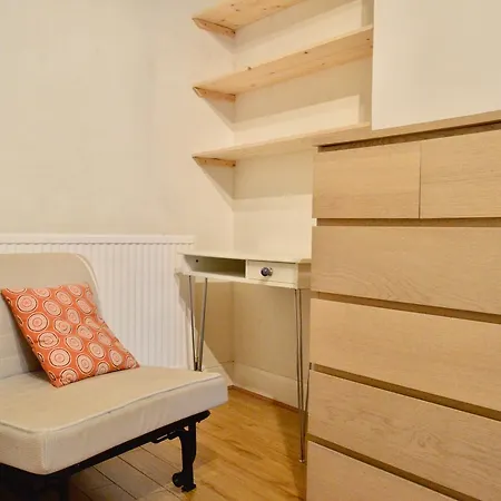 Bright And Spacious Leith Flat Sleeps 5 * Edinburgh