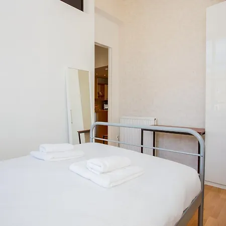 2 Bedroom Flat In * 에든버러
