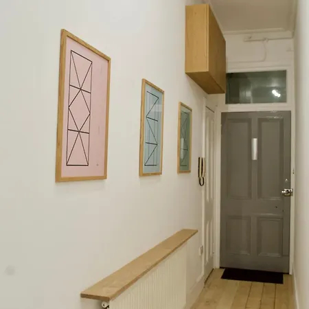 Modern New Town 1 Bedroom Apartament