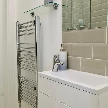 Modern New Town 1 Bedroom Apartament Edynburg