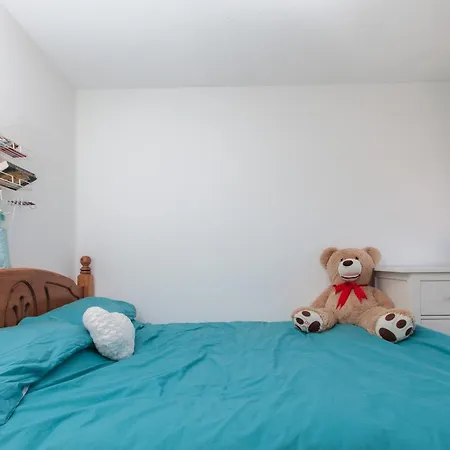 Ideal Fringe Base: Great Value + Free Parking! Apartment Edinburgh