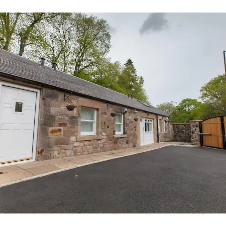 Historic Stone Built 4br For 8 W/parking Apartamento Edimburgo