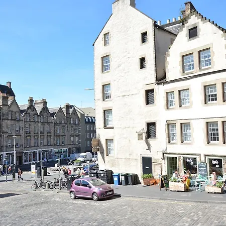 The West Bow, Old Town *