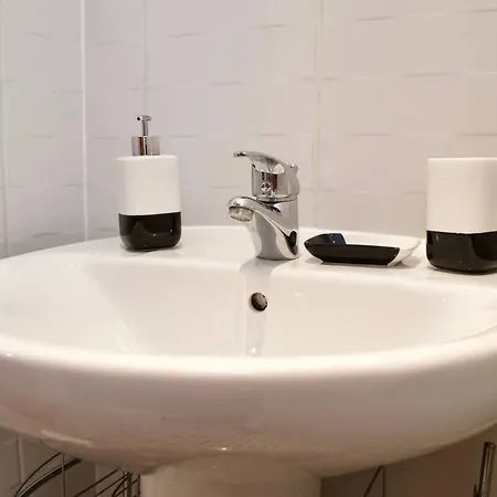 Altido Spacious Flat In Old Town