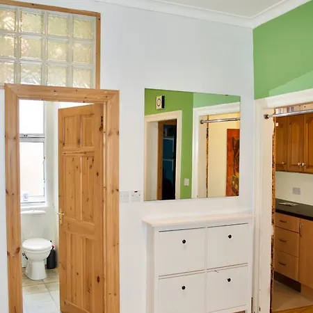شقة Cosy Two Bedroom Flat In Polwarth