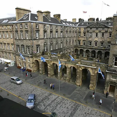 Parliament Sq Edinburgh