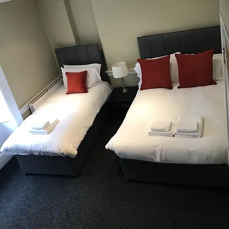 בית הארחה Edinburgh Central Rooms 3*