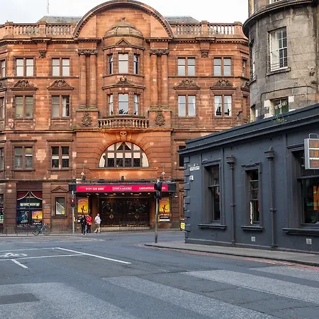 Centre Townhouse 2* Édimbourg