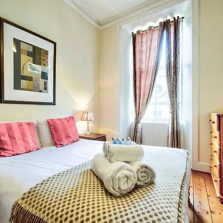 Altido Spacious Flat In Old Town * Édimbourg