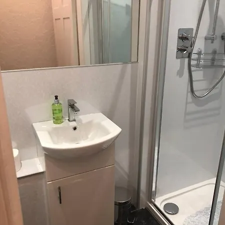 Cosy City Centre Flat Close To Princes Street *