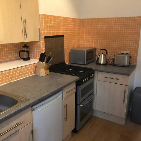 Cosy City Centre Flat Close To Princes Street Apartment