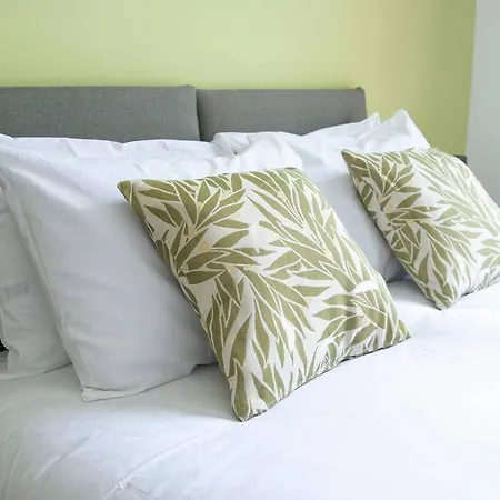 Altido Spacious And Stylish 4-bed Georgian Edinburgh