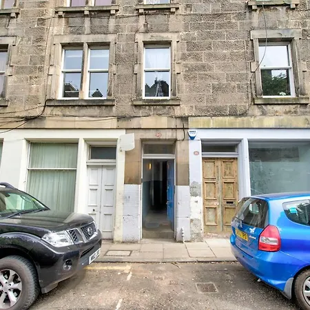 Victorian In Lively Marchmont