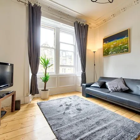 Victorian In Lively Marchmont