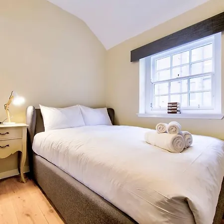 Altido Mews House In The City Edinburgh