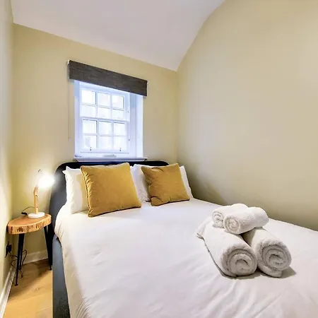 Altido Mews House In The City *