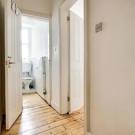 Victorian In Lively Marchmont Διαμέρισμα