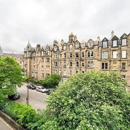 Διαμέρισμα Victorian In Lively Marchmont *