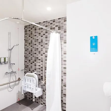 Hampton By Hilton West End 3* Edimburgo