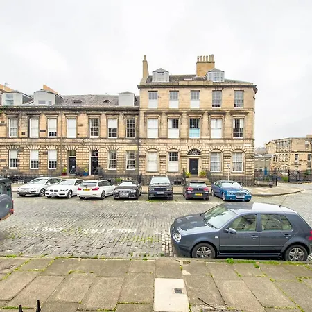 Altido Charming 2bed Flat In A Vibrant New Town Location Apartment Edinburgh