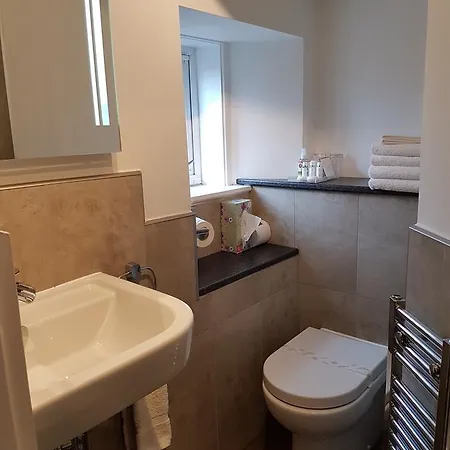 Kew House Pensjonat 5*