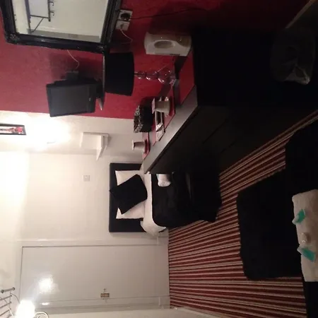 Playfair House 3*